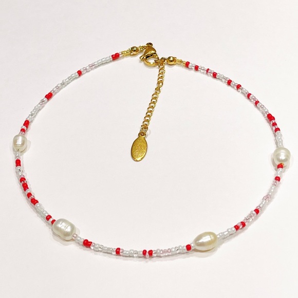 Fresh water Pearl and red with glass seed bead necklace - Picture 2 of 4